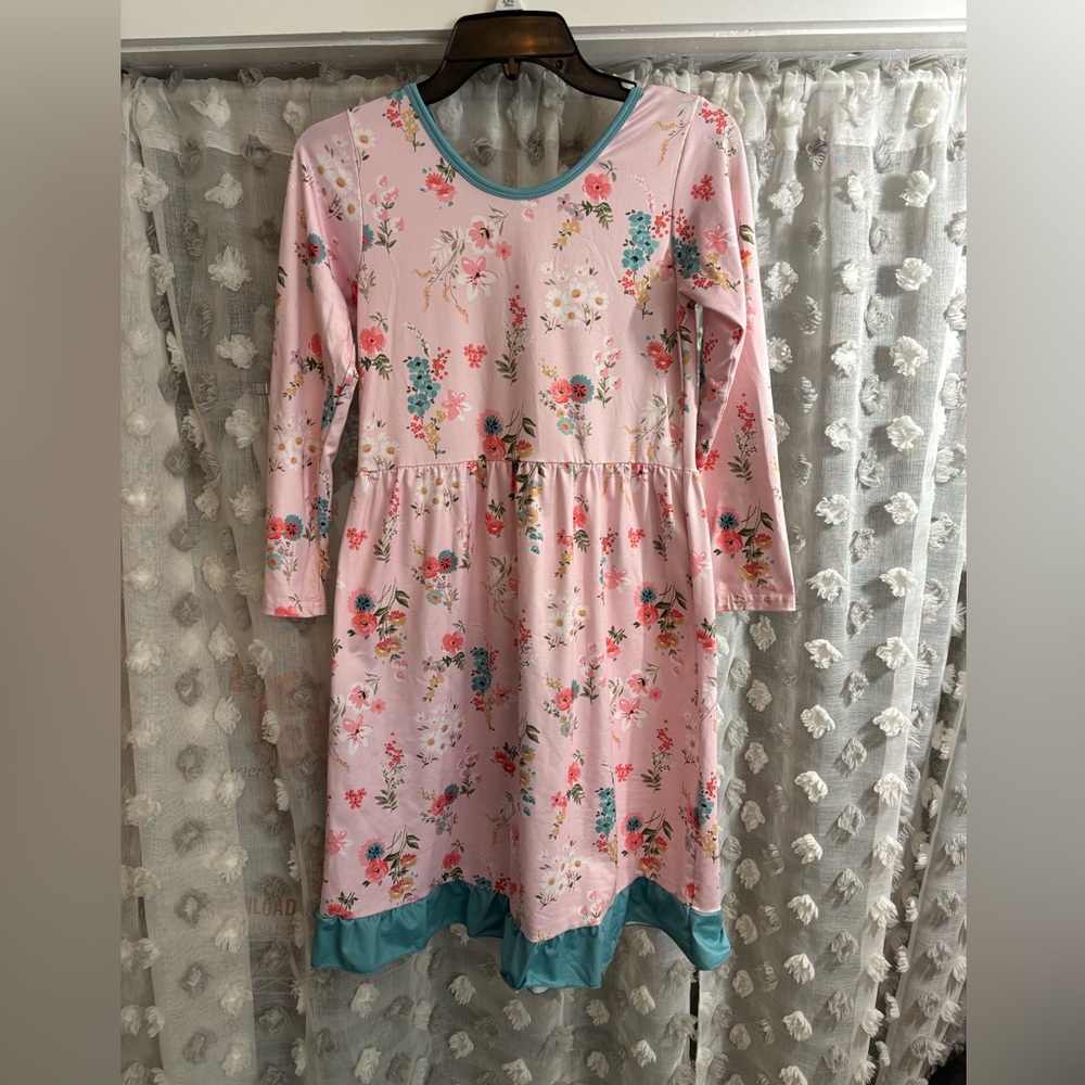 Girls' Pink Floral Long-Sleeve Dress with Teal Hem